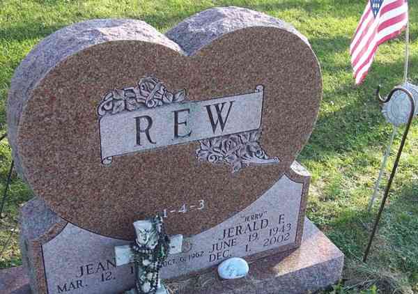 Jerald Francis REW - Grave