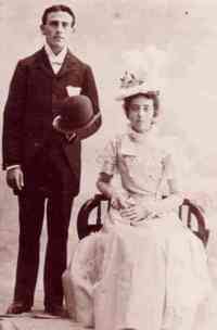 William TREMBLAY - 1898 Wedding Photo.