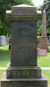Edward M BANKS - Grave