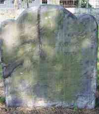 Sarah BASS - Grave  Here lyes ye body of Mrs. Sarah Thayer wife to Mr. Ephraim Thayer aged 79 years & 5 months Decd August the 19 1751 Her offspring was in num