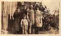 Lilly WALKER - Burl Berryman, Lilly Walker, Tracy, Johnnie, Louie