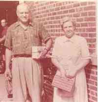 Doris Elizabeth GIMLICH - Husband John Nicholson Jr. and Doris E. Gimlich Nicholson