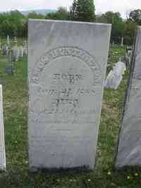 Amos HUNTINGTON - Grave