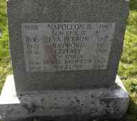 Marie Eva PERRON - Grave