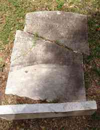 Daniel LYNES - Grave