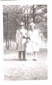 Philias J (Phillip) LEFEBVRE - L to R: Phil, Phyllis, Lorraine