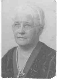 Mary Barker WILCOX - Mary Barker Wilcox Gimlich @ age 60